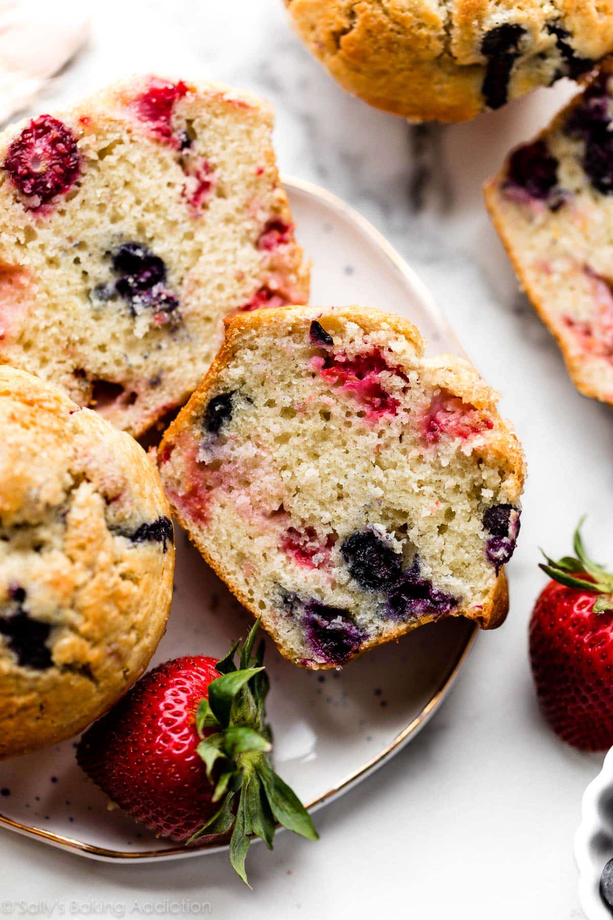 jumbo mixed berry muffins