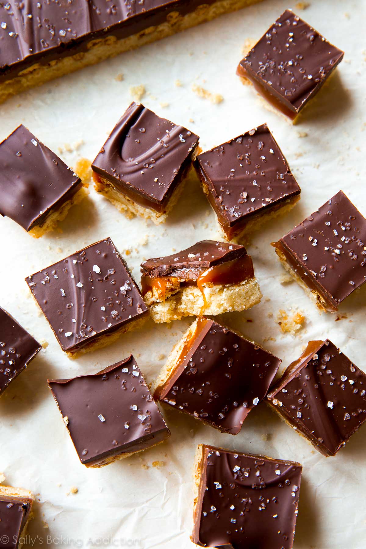 salted caramel pretzel crunch bars