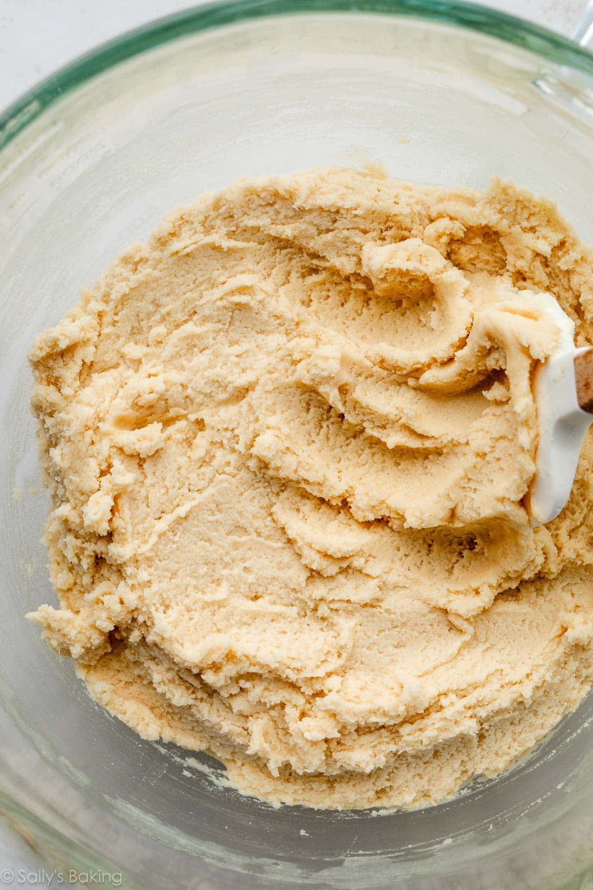 creamy cookie dough in bowl.