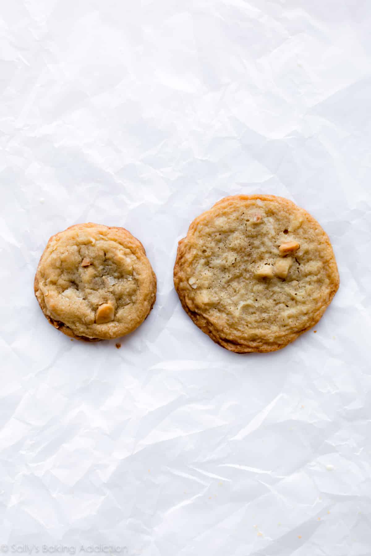 cookie that spread while baking and cookie that didn't spread while baking