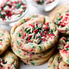 sprinkle sugar cookies