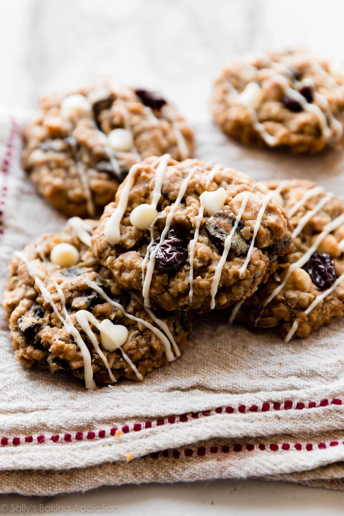 white chocolate chip cherry oatmeal cookies