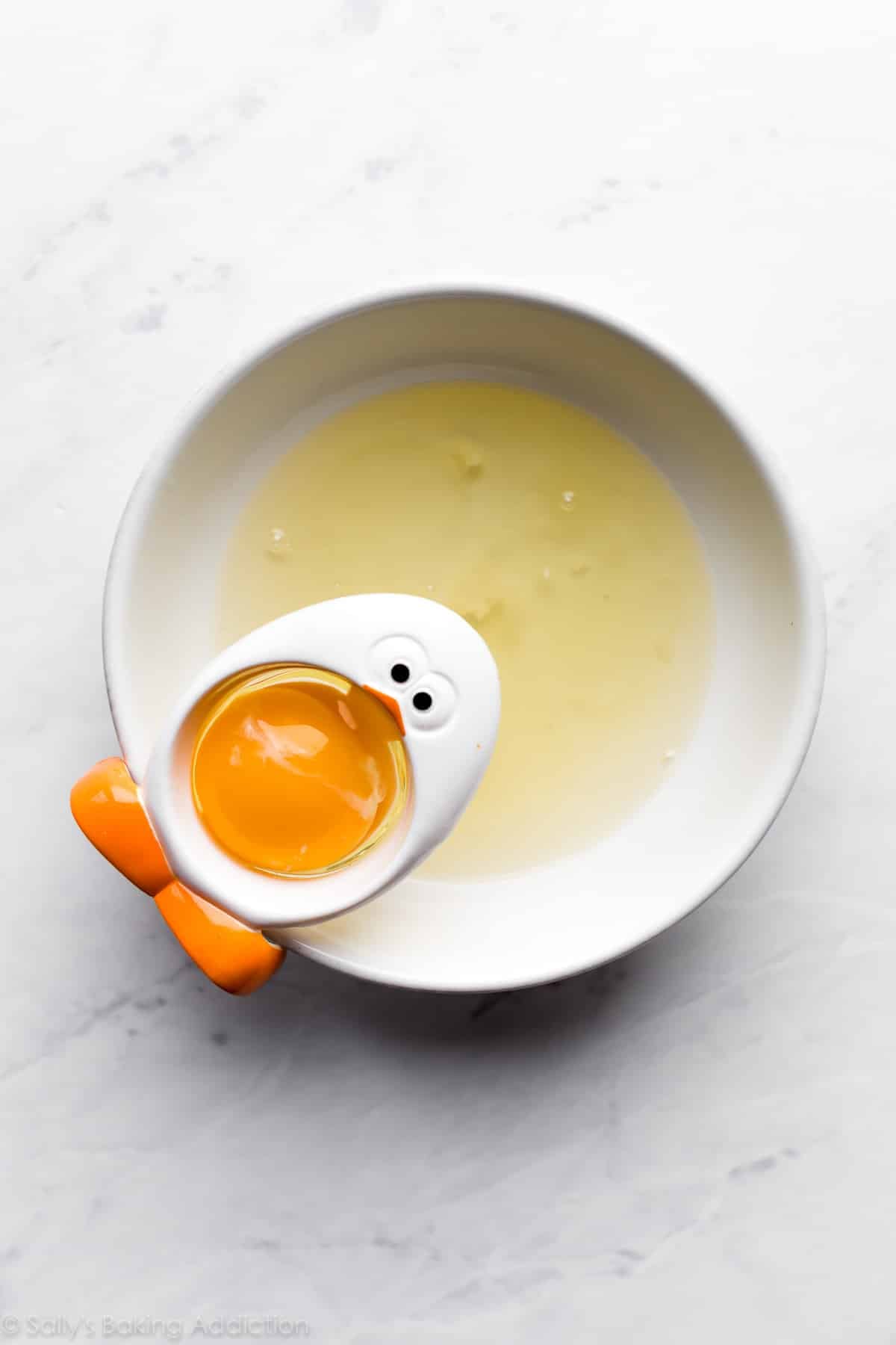 egg separator