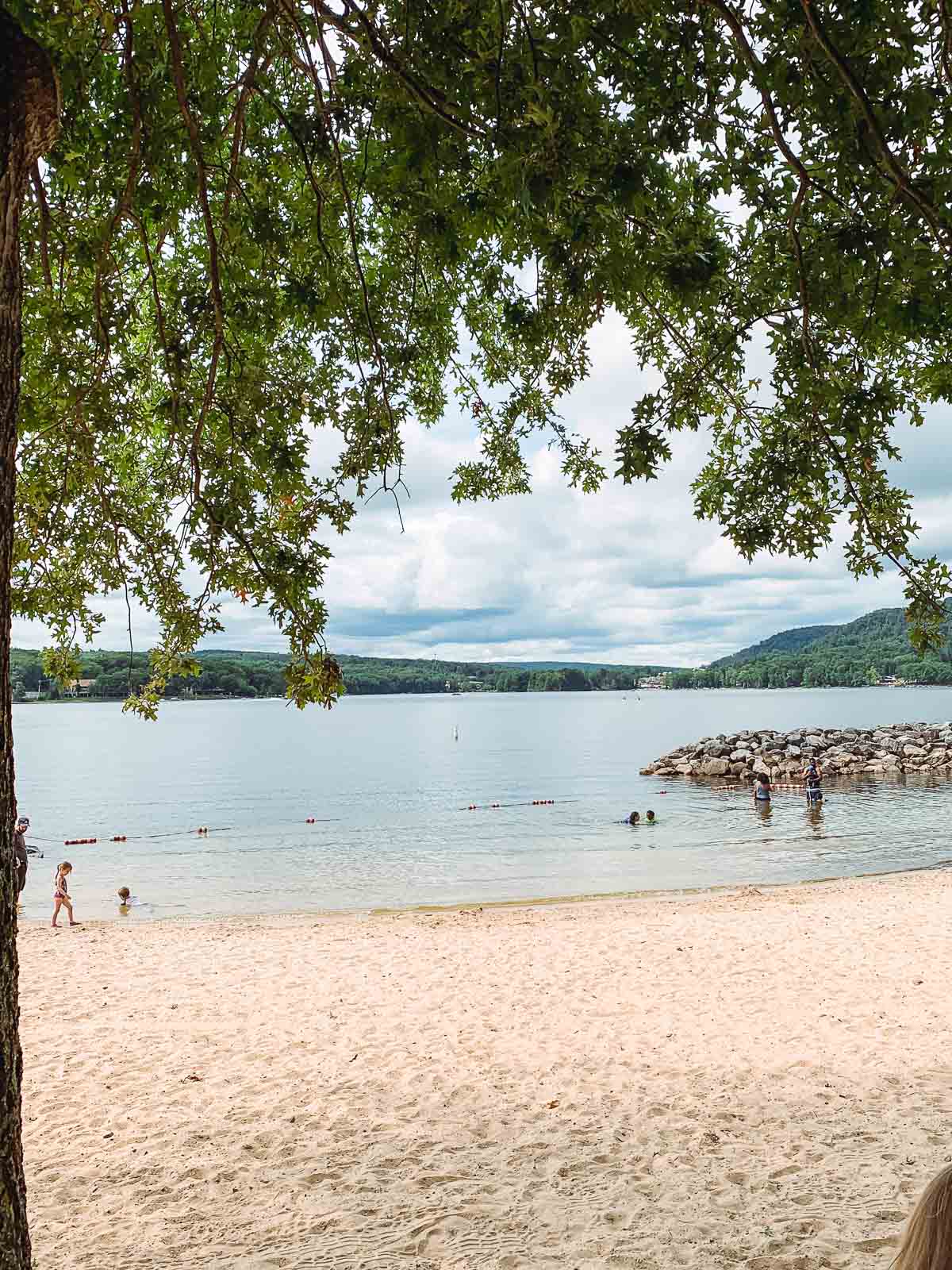 picture of deep creek lake beach