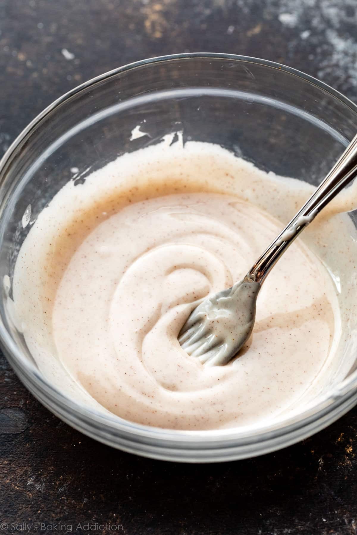 cinnamon spice icing in glass bowl
